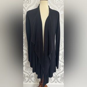 Barefoot Dreams CozyChic Lite Waterfall Cozy Black Cardigan Size Medium
